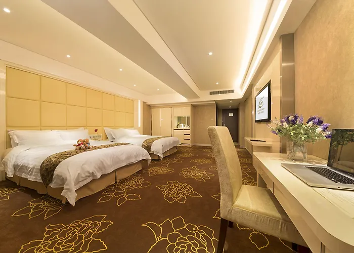Rio Hotel