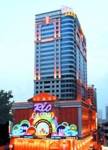 Rio Hotel 4*
