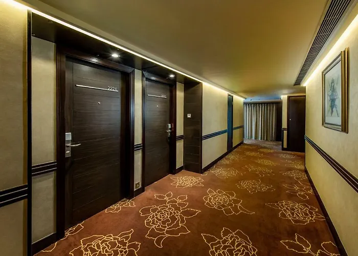 Rio Hotel 4*